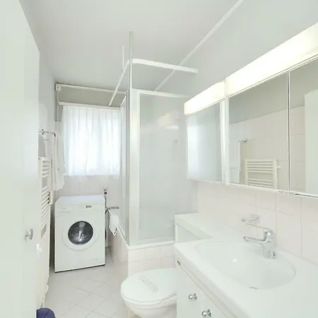 1br In The Center With Balcony - Mill 351 Lägenhet *